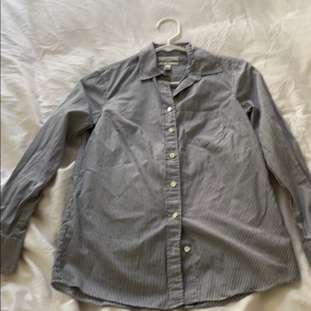 Stretchy comfortable suit shirt